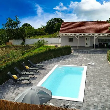 Andu Zadarvillas Škabrnje