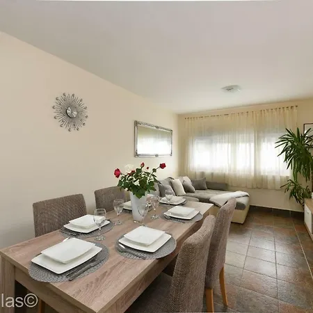 Andu Zadarvillas Škabrnje