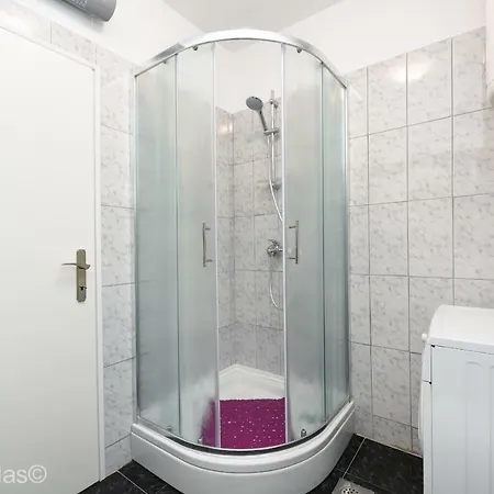 ヴィラ Andu Zadarvillas