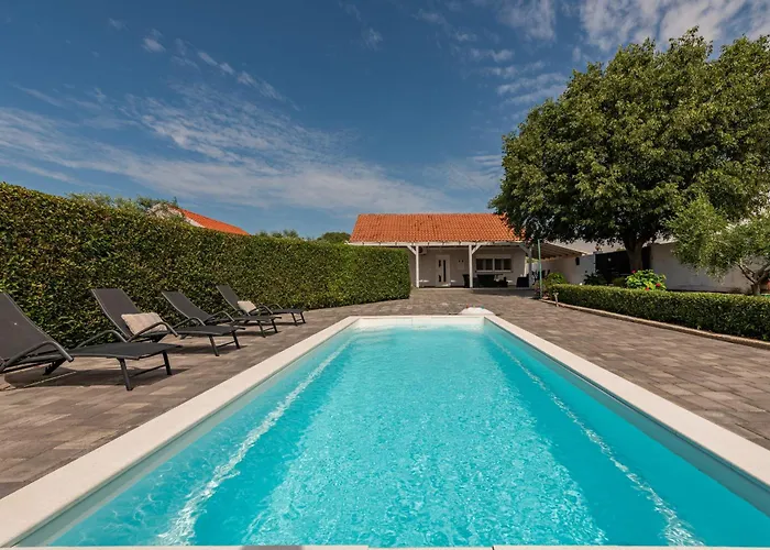 Andu Zadarvillas Villa Skabrnje