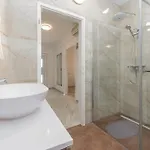 Andu Zadarvillas Skabrnje