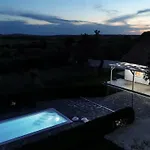 Andu Zadarvillas * Skabrnje