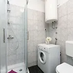 Βίλα Andu Zadarvillas *