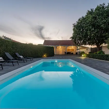 Βίλα Andu Zadarvillas Skabrnje