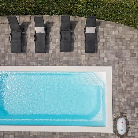 Andu Zadarvillas Škabrnje